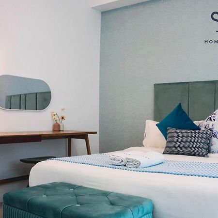 Homesuite' Home At Sutera Avenue コタキナバル エクステリア 写真