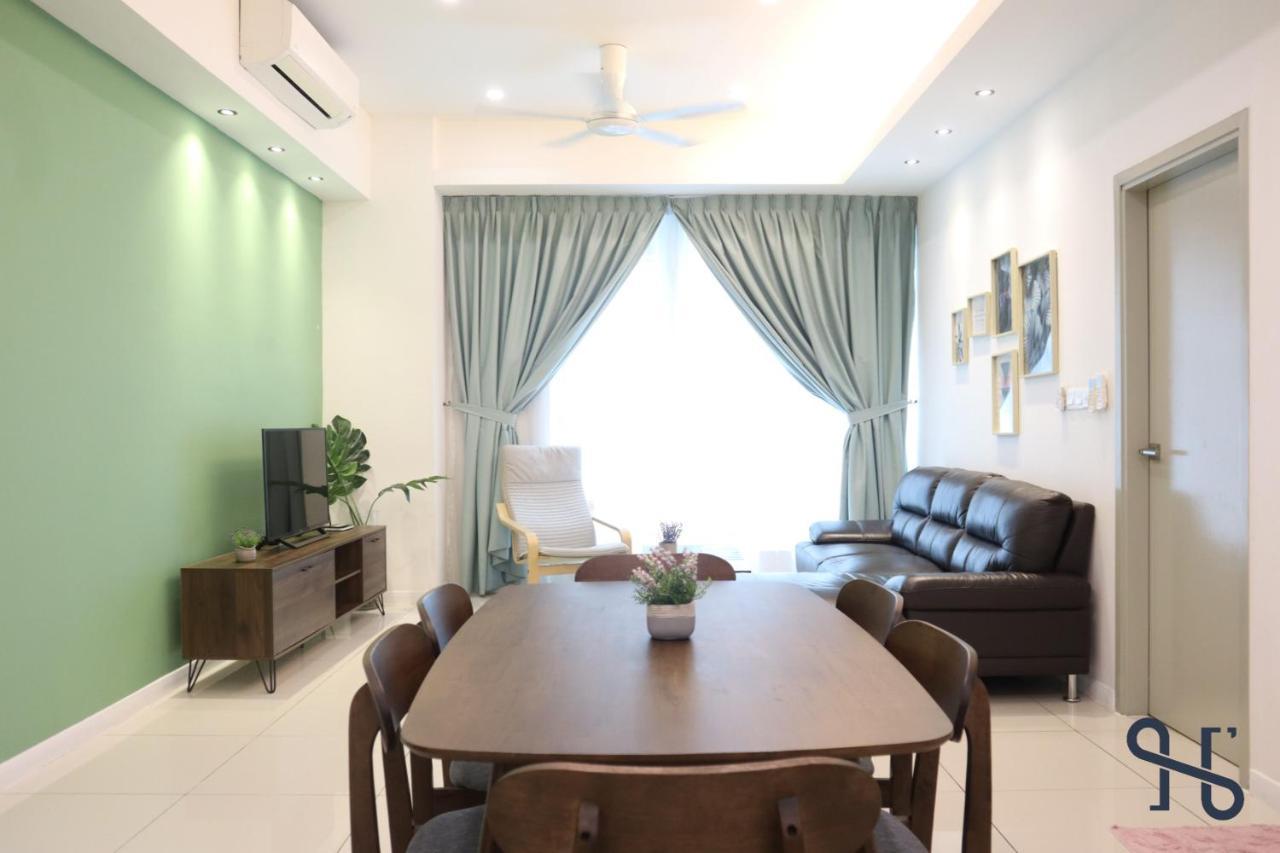 Homesuite' Home At Sutera Avenue コタキナバル エクステリア 写真