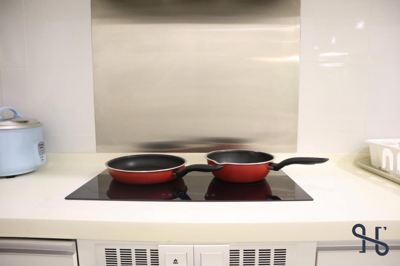 Homesuite' Home At Sutera Avenue コタキナバル エクステリア 写真